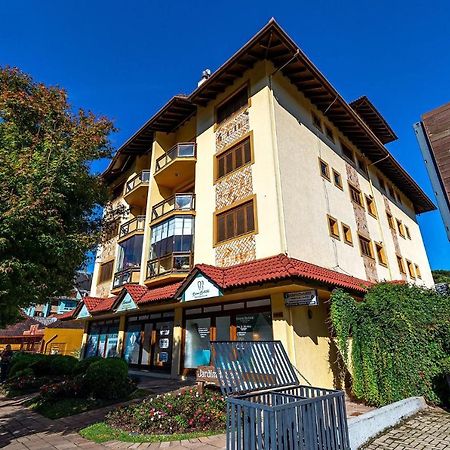 Rosa Edificio Jardim Da Serra Грамаду Екстериор снимка