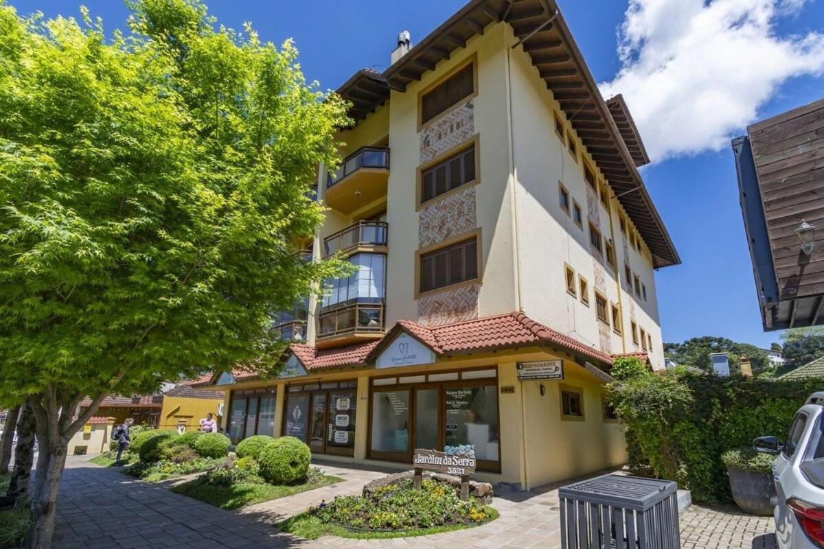 Rosa Edificio Jardim Da Serra Грамаду Екстериор снимка